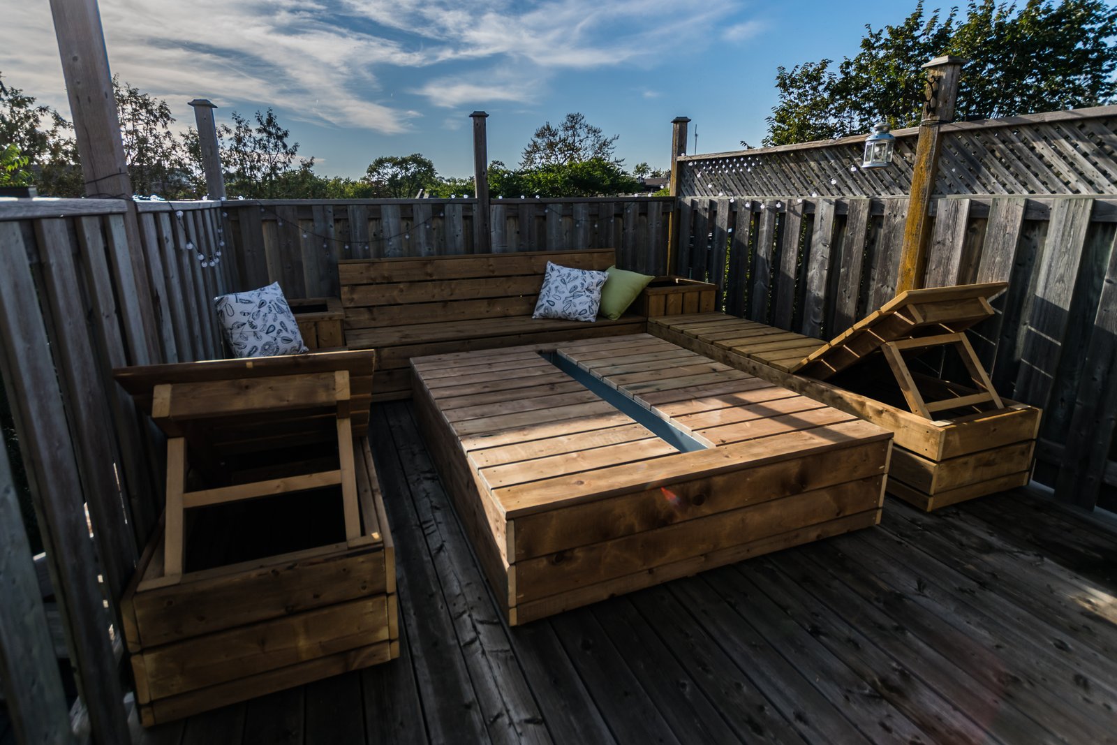 Deck Table (25 of 8)