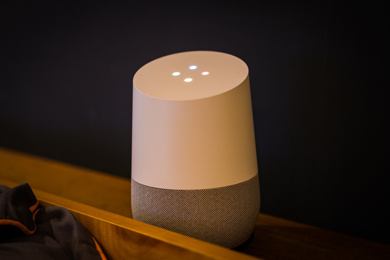 Google Home (3 of 3)