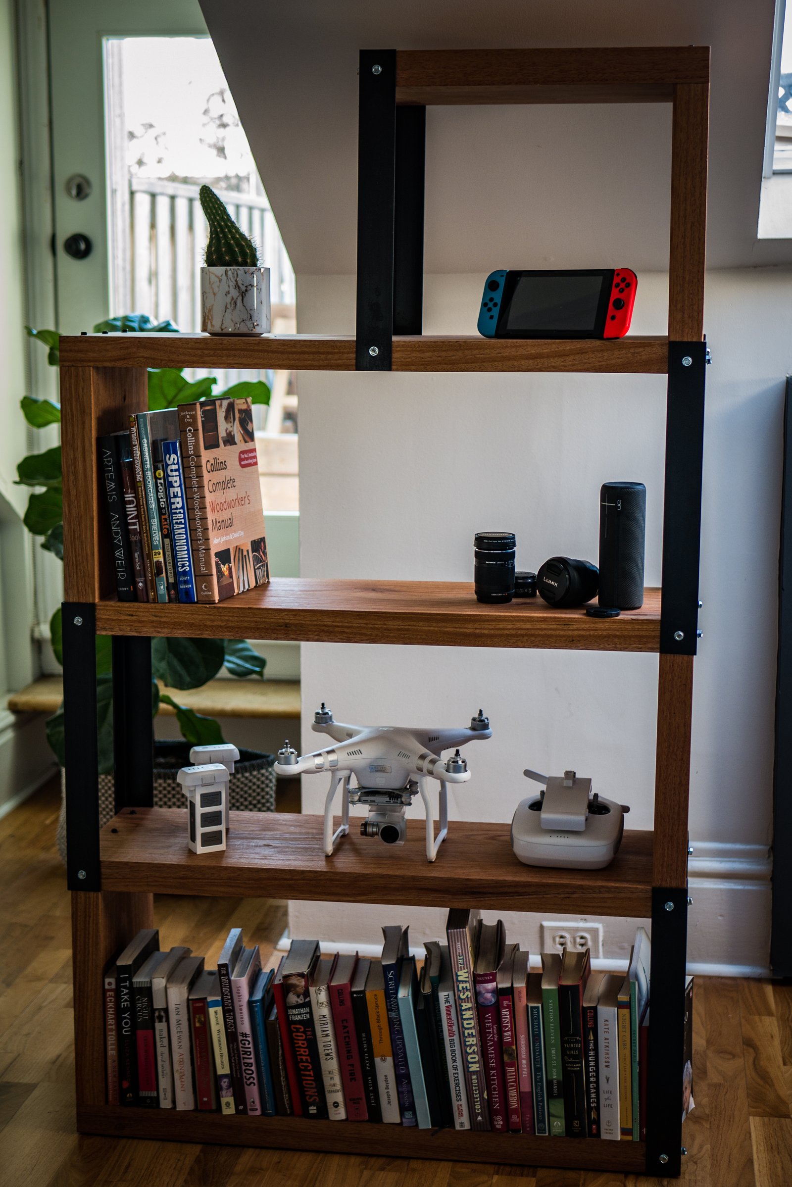 Mahogany Bookcase (40 of 43)