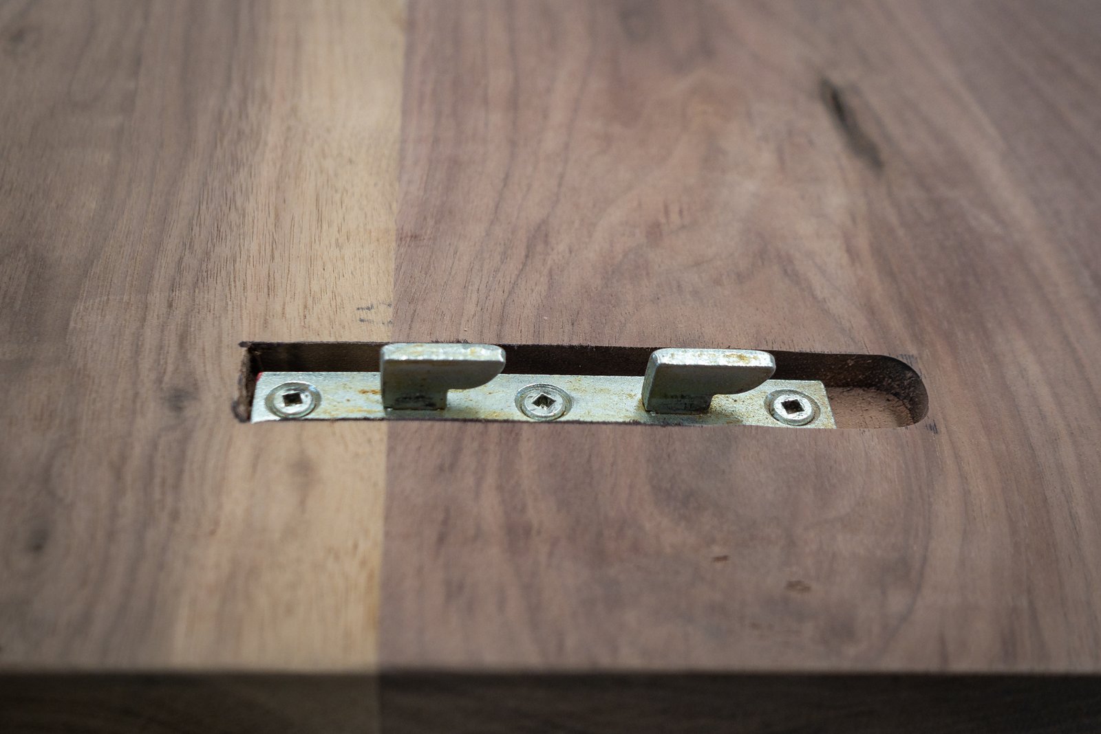 Walnut Bedframe (30 of 57).jpg